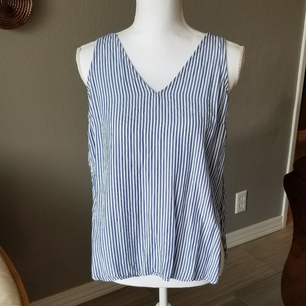 Old Navy - classic blue and white striped tank top